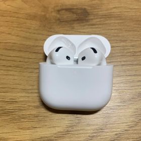 Apple AirPods 第4世代 ノイズキャンセリング付きなし