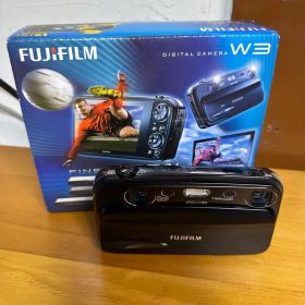 Fujifilm FinePix Real 3D W3 デジカメ 6318