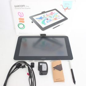 ワコム(Wacom)の【美品】WACOM One Creative Pen Display DTC133W0D 液晶ペンタブレット ホワイト 液タブ ワコム 本体(タブレット)