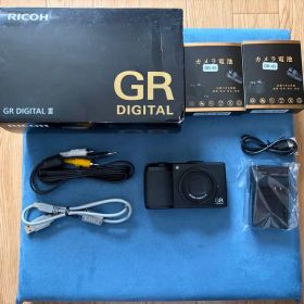 【65000→60000円】RICOH GR DIGITAL III 本体付属品
