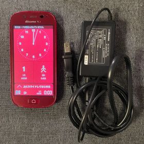 らくらくフォン F-06F docomo レッド 本体 充電器 ドコモ 富士通
