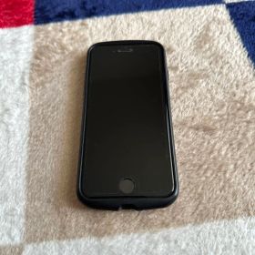 iPhone SE 第2世代＋カバー付き