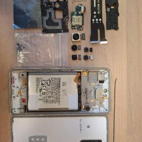 Galaxy A53 docomo 分解済み メイン基板なし ジャンク