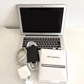 MacBook Air 13 2017 8GB i5 充放電135回 純正充電器