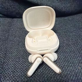 Anker Soundcore P40i