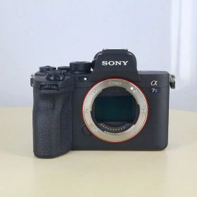 【中古】 (ソニー) SONY α7SIII ボディ [ILCE-7SM3]【中古カメラ デジタル一眼】 ランク：B