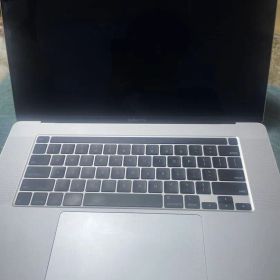 macbook pro 2019 16インチ i99980HK メモリ32GB