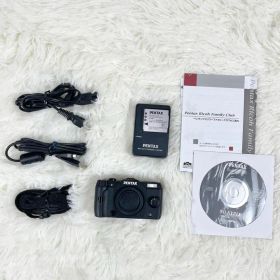 【美品✨】PENTAX Q10 デジタル一眼カメラ ブラック カメラ本体