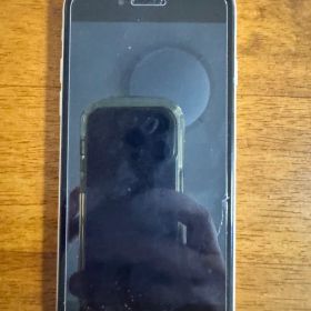 iPhone se3 64GB(本体のみ)SIMフリー