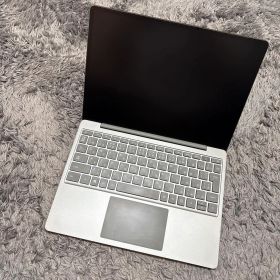 Microsoft Surface Laptop Go2 (8QC-00032)