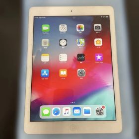 Apple iPad Air 16GB セルラーモデル シルバー