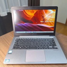 ASUS ZenBook UX310UA/ I3/ 4GB/ HDD 500GB