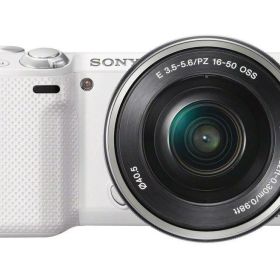 【中古】SONY ミラーレス一眼 NEX-5T パワーズームレンズキット シルバー NEX-5TL-S