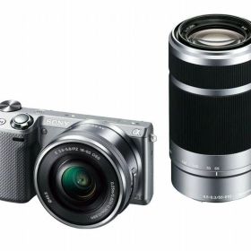 【中古】SONY ミラーレス一眼 NEX-5T ダブルズームレンズキット シルバー NEX-5TY-S