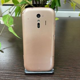 らくらくスマートフォン me F-01L ドコモ 国内SIMフリー 送料無料