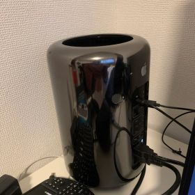Mac Pro 2013 12 Core (24 thread), 2xD500