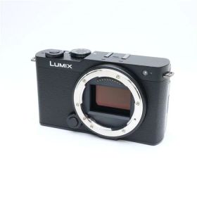 【中古】 《美品》 Panasonic LUMIX S9 ボディ DC-S9-K ジェットブラック [ デジタルカメラ ]