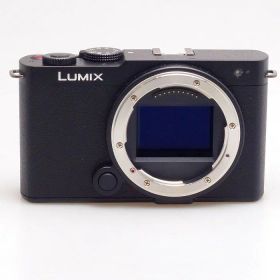 【中古】 (パナソニック) Panasonic LUMIX S9 ボディ DC-S9-K ブラック【中古カメラ デジタル一眼】 ランク：A