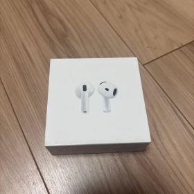 【新品・未開封】AirPods4 アクティブノイズキャンセリング非搭載