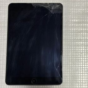 【画面割れ】iPad mini 2 (A1490) 32GB