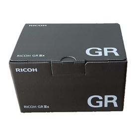 リコー(RICOH)のRICOH コンパクトデジタルカメラ GR IIIX(コンパクトデジタルカメラ)
