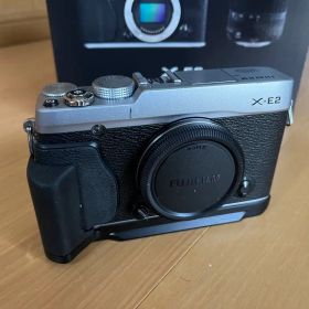 FUJIFILM X-E2 ミラーレスカメラ 本体 美品