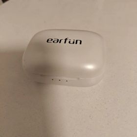 Earfun Air Pro 4 ワイヤレスイヤホン ホワイト ジャンク