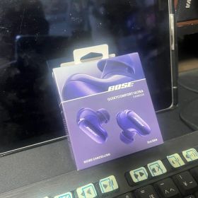 Bose QuietComfort Ultra Earbuds2 purple