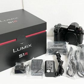パナソニック(Panasonic) デジタル一眼カメラ LUMIX DC-S1R ボディ DC-S1R-K 【中古】【非常に良い】【25800403061666】