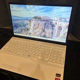 富士通 LIFEBOOK AH50/E3 Ryzen7 238GB RAM8GB