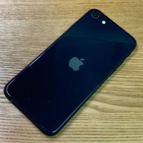 J9 SIMフリー iPhoneSE 第3世代 128GB おまけ付き