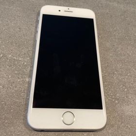 アイフォーン(iPhone)のiPhone6s シルバー docomo 64GB 本体 スマホ アップル (スマートフォン本体)