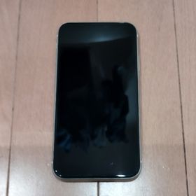 アイフォーン(iPhone)のiPhone11（ホワイト）64GB(スマートフォン本体)