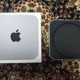 Mac mini M2 MNH73J/A Early 2023 ドック付き