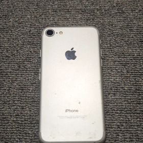 【即日発送】iPhone7 シルバー ジャンク