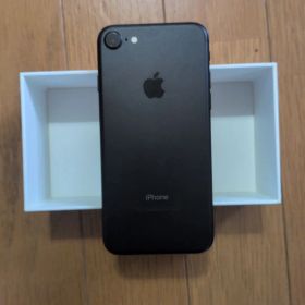 iPhone７ 32GB 傷無し、動作良好 【超美品】早い者勝ち！！