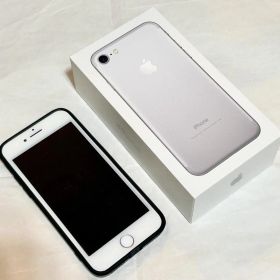 Apple iPhone 7 シルバー 32G