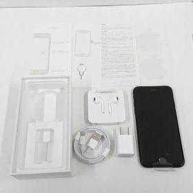 iPhone7 32GB docomo ブラック 送料無料 本体 c00773