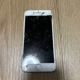 iPhone7 ゴールド ジャンク品