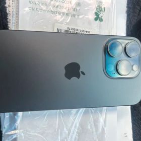 Apple iPhone 15 Pro 128GB ブラックチタニウム