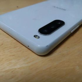 SONY Xperia 10 III（A102SO）ホワイト 本体