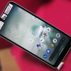 AQUOS wish shg06 os:13 64gb 元デモ機 50-8635