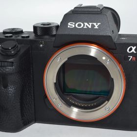 260031★ほぼ新品★ソニー フルサイズミラーレス一眼 α7RM2 ボディ ILCE-7RM2 ソニー Eマウント