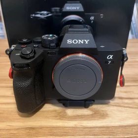 [お得セット]SONY α7 IV ミラーレス一眼カメラ
