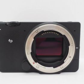 シグマ SIGMA ミラーレス一眼 ボディ フルサイズ fp 【中古】