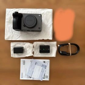 【新品同様】SONY FX30