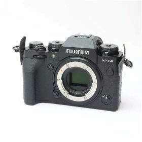 【中古】 《並品》 FUJIFILM X-T4 ボディ ブラック 【センサークリーニング/各部点検済】 [ デジタルカメラ ]