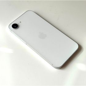 アイフォーン(iPhone)の【美品】iPhone 16e｜128GB｜SIMフリー版 バッテリー100％(スマートフォン本体)