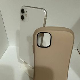 iPhone11 128GB ホワイト