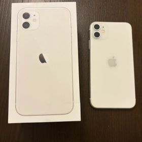 iPhone11ホワイト 128gb 箱、充電器、カバーあり SIMフリー
